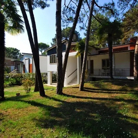 Villa Villa Surrounded By Nature Near The Sea *