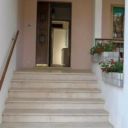 Villa Surrounded By Nature Near The Sea Lignano Sabbiadoro