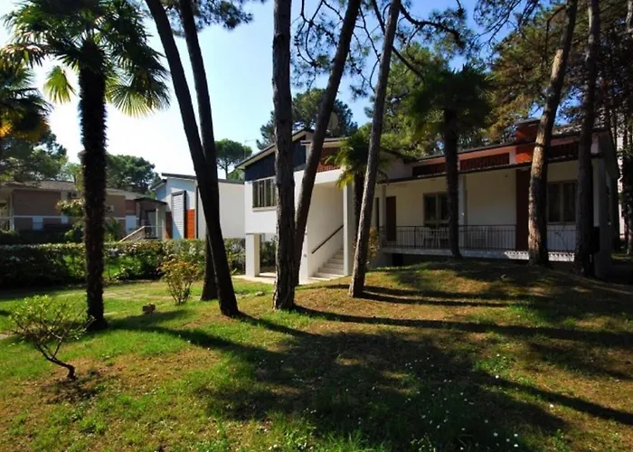 Villa Villa Surrounded By Nature Near The Sea *