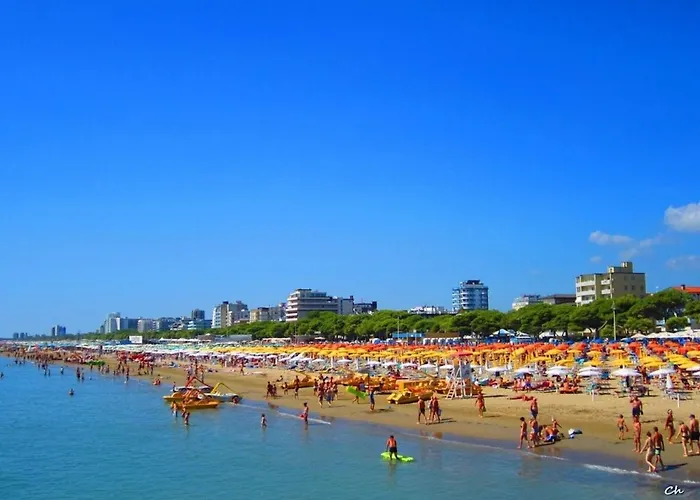 Villa Surrounded By Nature Near The Sea Villa